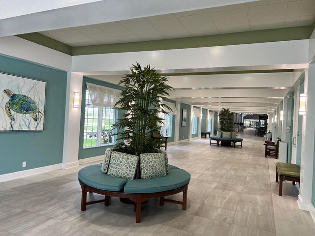 17 Burgundy A, Delray Beach, FL 33484