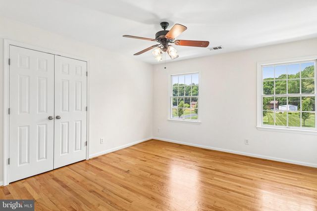4940 BRYANTOWN RD, Waldorf, MD 20601