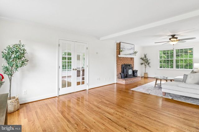 4940 BRYANTOWN RD, Waldorf, MD 20601