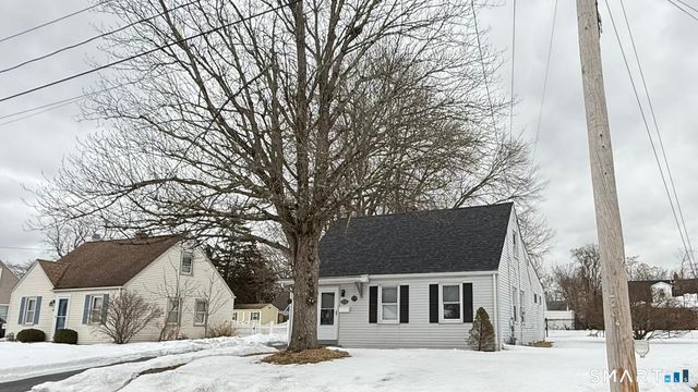 109 Winding Lane, East Hartford, CT 06118