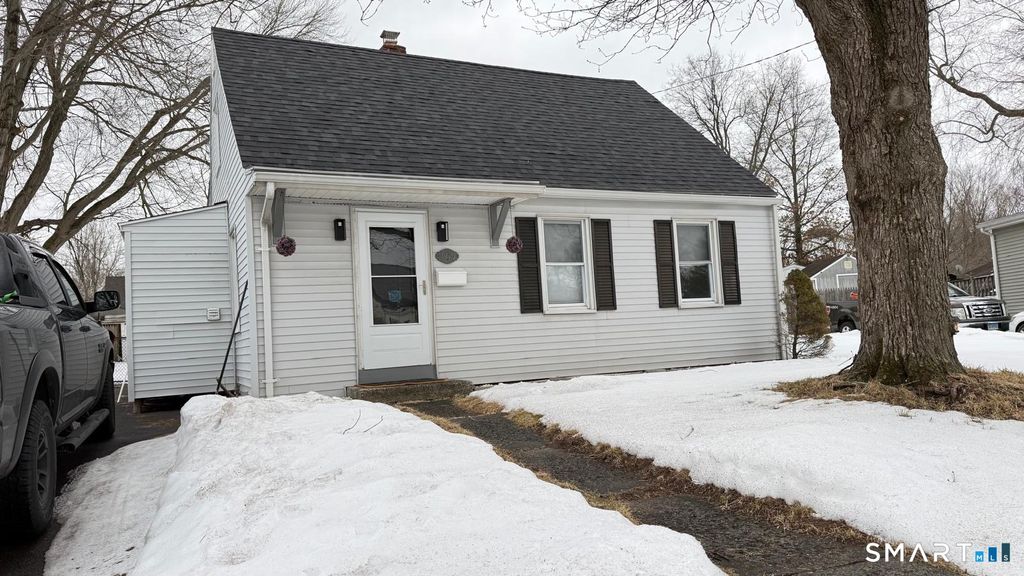 109 Winding Lane, East Hartford, CT 06118