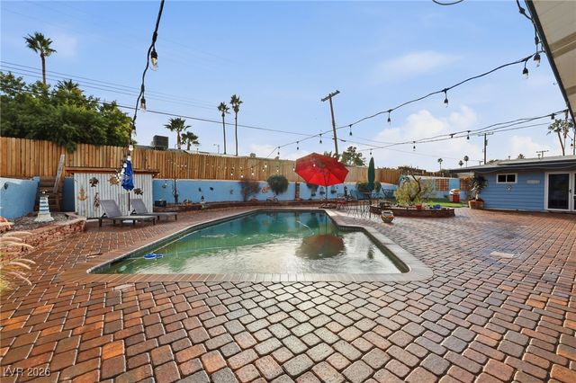 1631 Ottawa Drive, Las Vegas, NV 89169