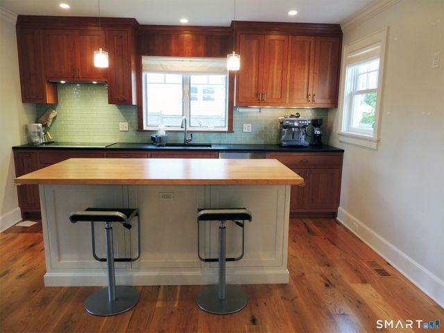 125 Bridge Street, Stamford, CT 06905