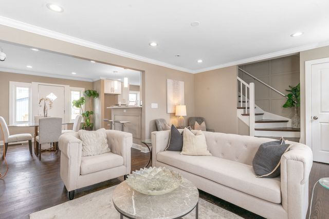9332 S Bishop Street, Chicago, IL 60620