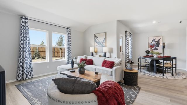 2217 WHITE BUFFALO Way, Fort Worth, TX 76036