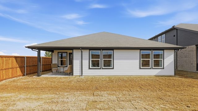 2217 WHITE BUFFALO Way, Fort Worth, TX 76036