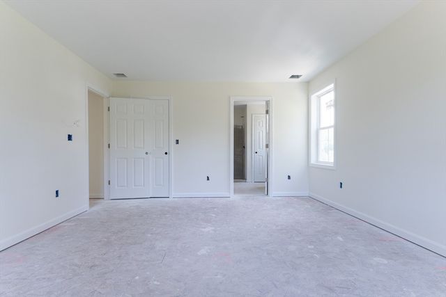 38 Hemlock Street, Douglas, MA 01516