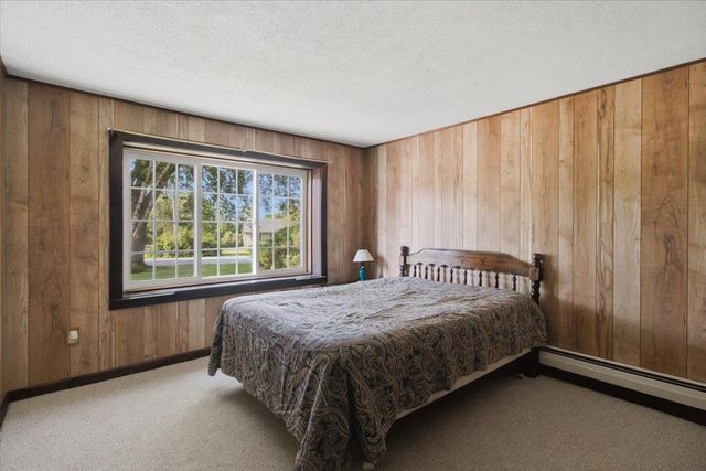 291 Spring Hill Road, Bennington, VT 05201