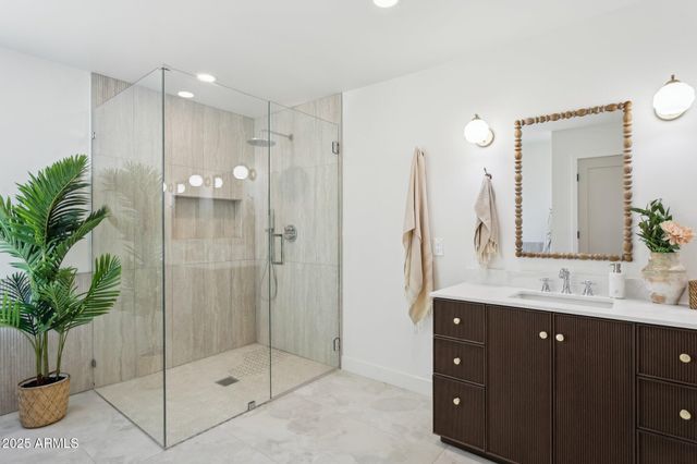 8731 E SAN FELIPE Drive, Scottsdale, AZ 85258