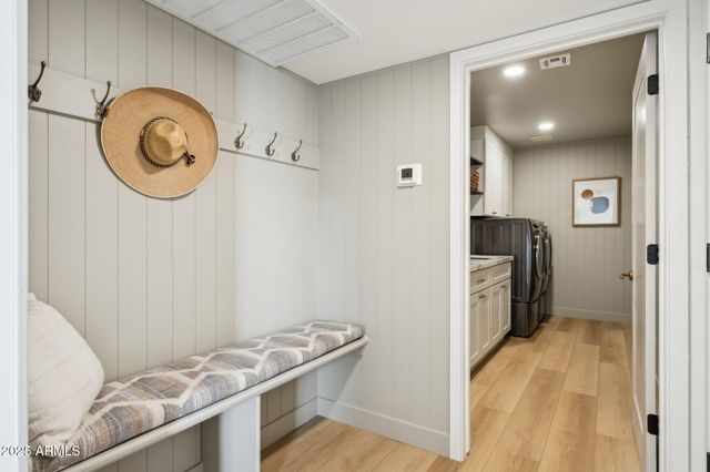 8731 E SAN FELIPE Drive, Scottsdale, AZ 85258