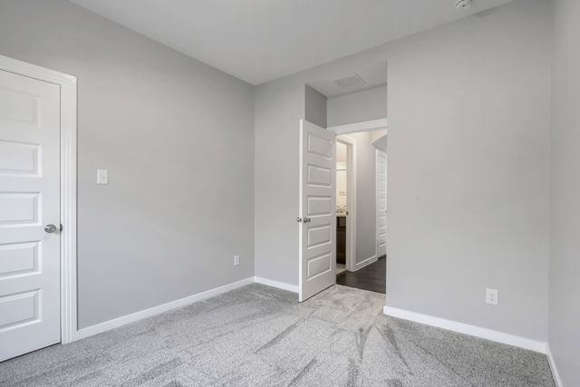 3925 Chesapeake Lane, Heartland, TX 75126