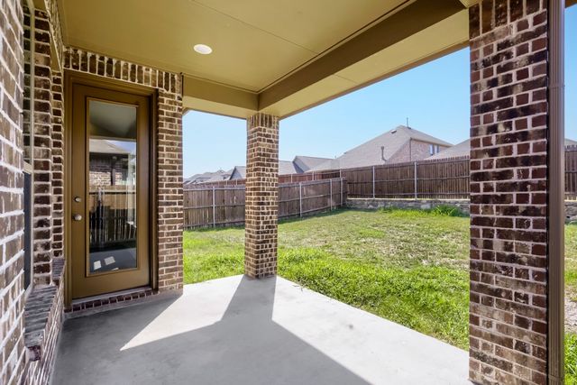 3925 Chesapeake Lane, Heartland, TX 75126