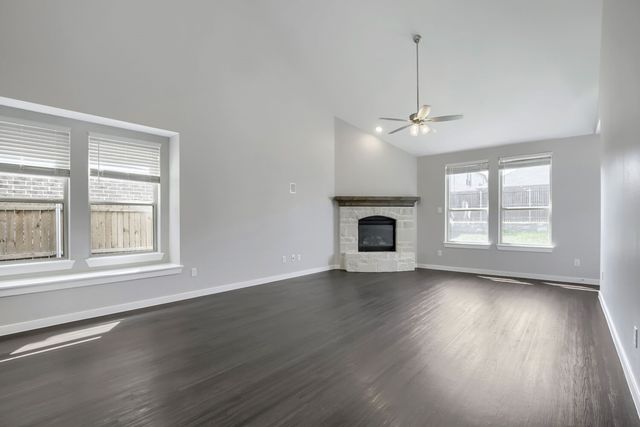 3925 Chesapeake Lane, Heartland, TX 75126