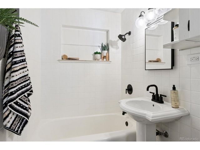 5362 S Cedar St, Littleton, CO 80120