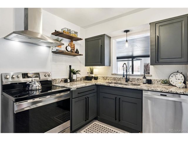 5362 S Cedar St, Littleton, CO 80120