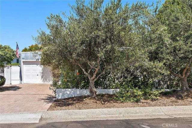480 Thalia Street, Laguna Beach, CA 92651