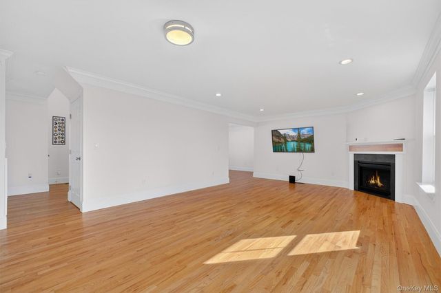 2463 Orchard View Court, Yorktown Heights, NY 10598