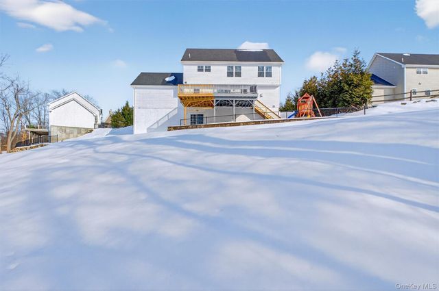 2463 Orchard View Court, Yorktown Heights, NY 10598