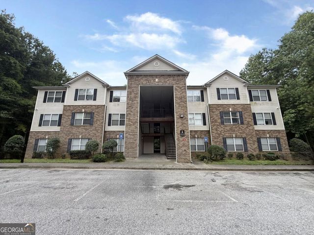 3229 Fairington Drive, Lithonia, GA 30038