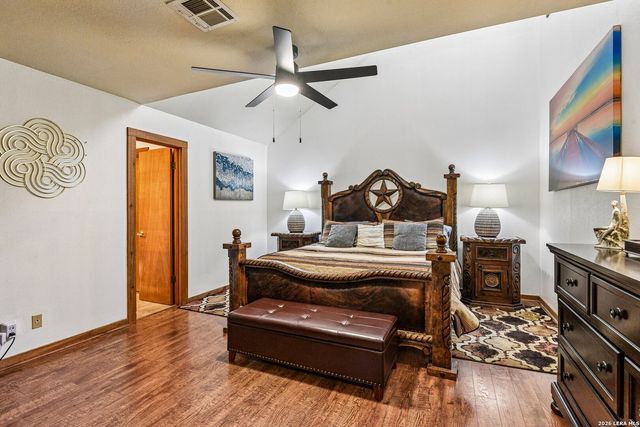 15519 Long Creek, San Antonio, TX 78247