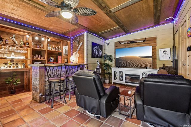 15519 Long Creek, San Antonio, TX 78247