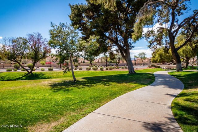 2702 E CATHEDRAL ROCK Drive, Phoenix, AZ 85048