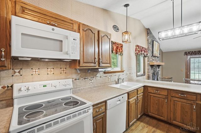 7454 Cinnamon Woods Drive, West Chester, OH 45069