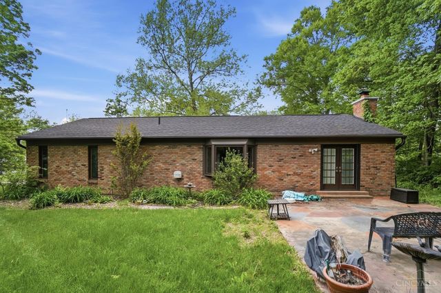 7454 Cinnamon Woods Drive, West Chester, OH 45069