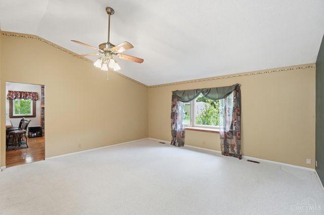 7454 Cinnamon Woods Drive, West Chester, OH 45069
