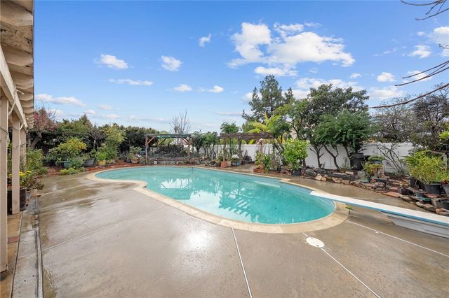 19320 Totem Court, Riverside, CA 92508