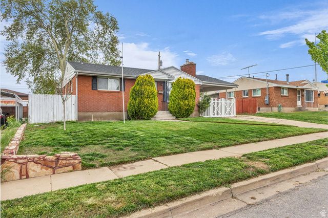 112 W 350 N, Clearfield, UT 84015