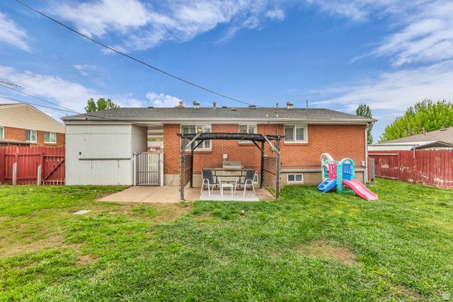 112 W 350 N, Clearfield, UT 84015