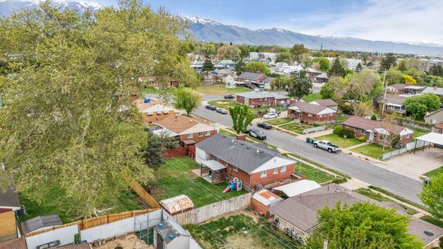 112 W 350 N, Clearfield, UT 84015