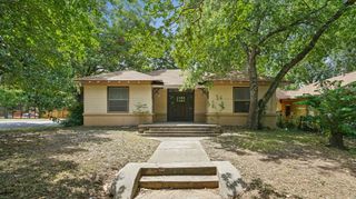 125 S Clinton Avenue, Dallas, TX 75208