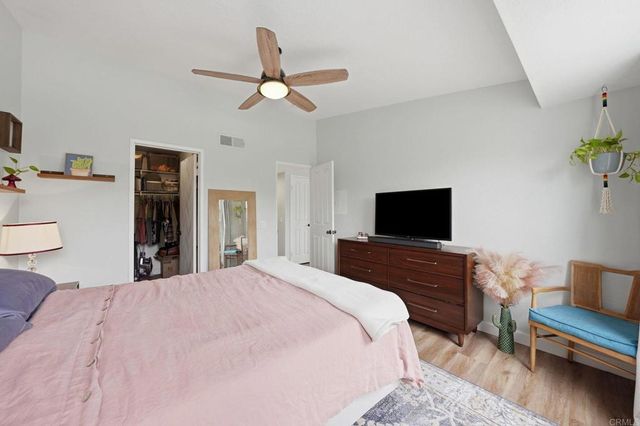 5064 Via Manos F, Oceanside, CA 92057