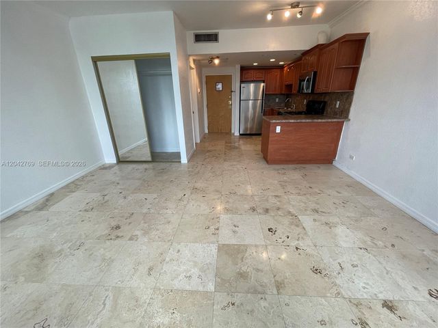 700 Biltmore Way 414, Coral Gables, FL 33134