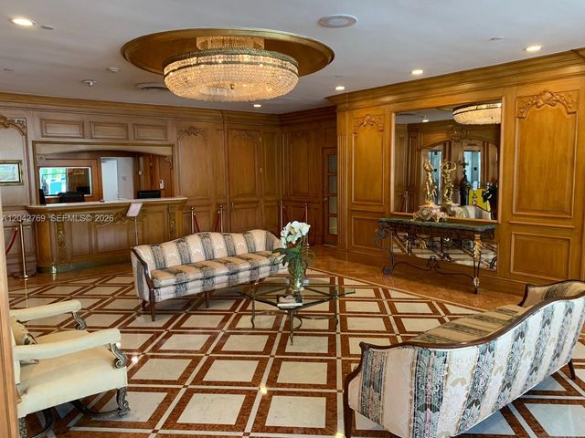 700 Biltmore Way 414, Coral Gables, FL 33134