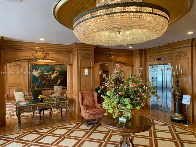 700 Biltmore Way 414, Coral Gables, FL 33134
