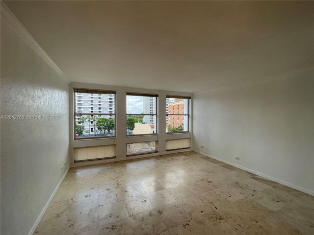 700 Biltmore Way 414, Coral Gables, FL 33134