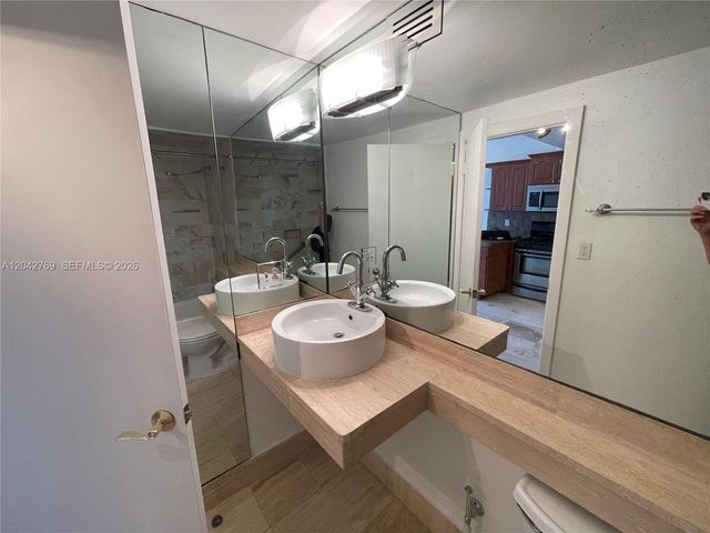 700 Biltmore Way 414, Coral Gables, FL 33134