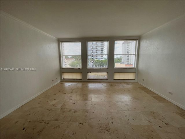 700 Biltmore Way 414, Coral Gables, FL 33134
