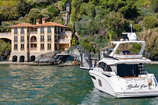 125 Belvedere Ave, Belvedere, CA 94920