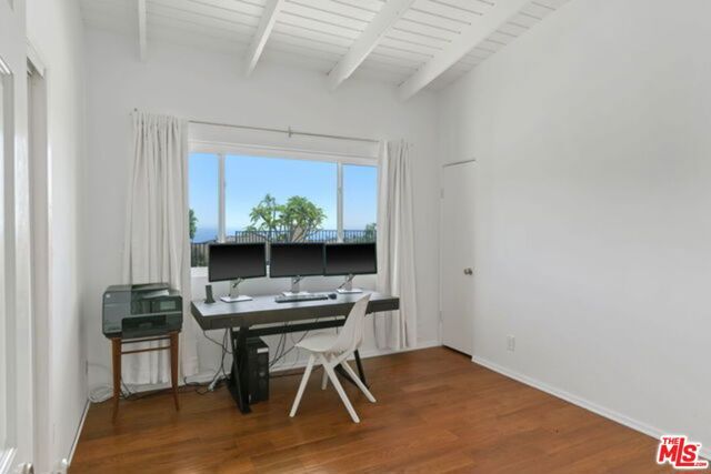 1175 Las Pulgas Place, Pacific Palisades (los Angeles), CA 90272