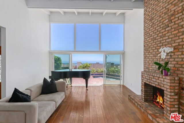 1175 Las Pulgas Place, Pacific Palisades (los Angeles), CA 90272