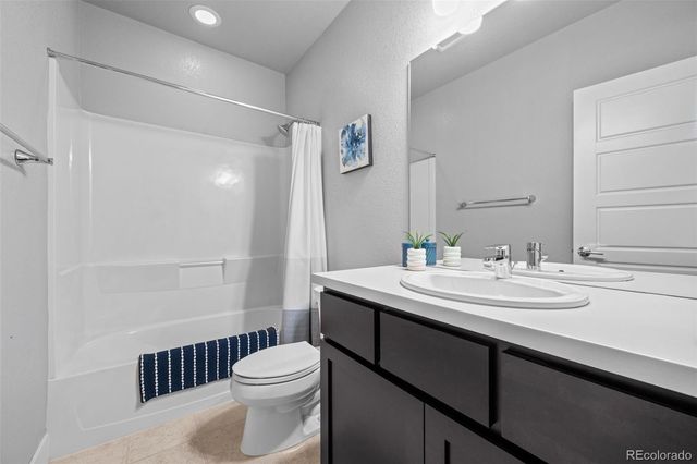 8803 E 55th Avenue, Denver, CO 80238