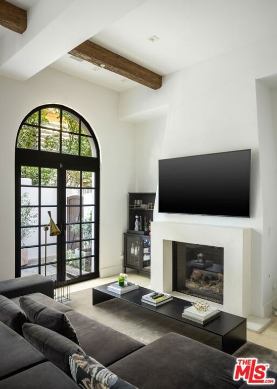 11937 W Sunset Boulevard 4, Los Angeles, CA 90049 — photo 5