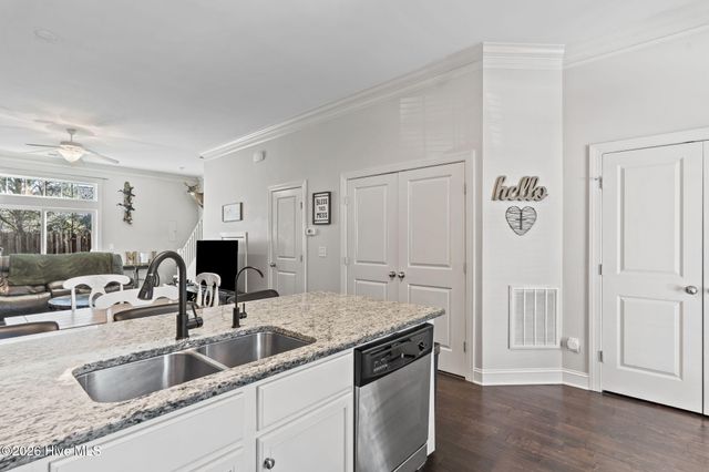 4938 Exton Park Loop, Castle Hayne, NC 28429