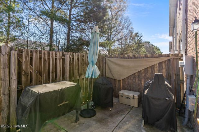 4938 Exton Park Loop, Castle Hayne, NC 28429