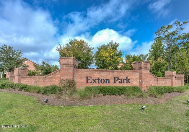 4938 Exton Park Loop, Castle Hayne, NC 28429