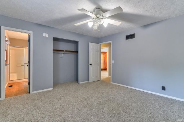 9301 Damm Road, Wadesville, IN 47638